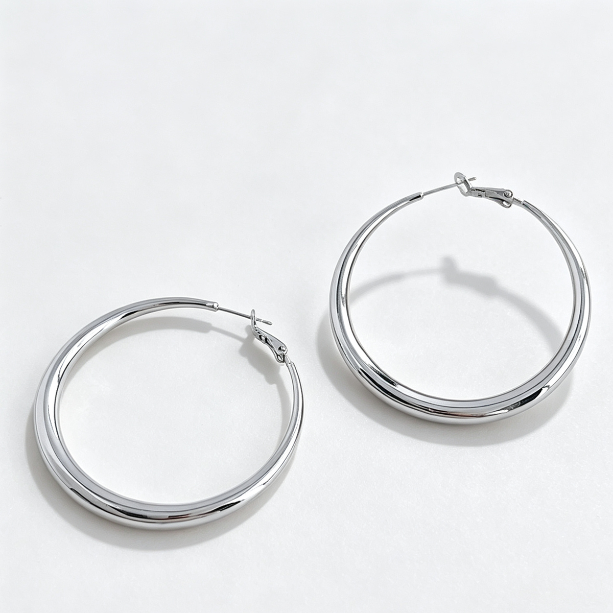 The Classic Hoops — Silver