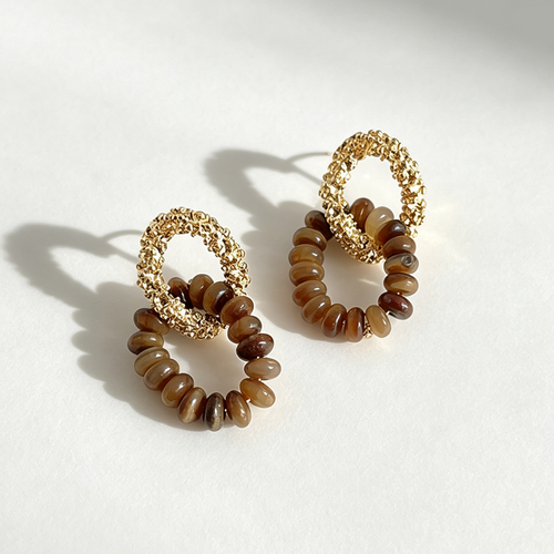 The Amber Chain Link Hoops