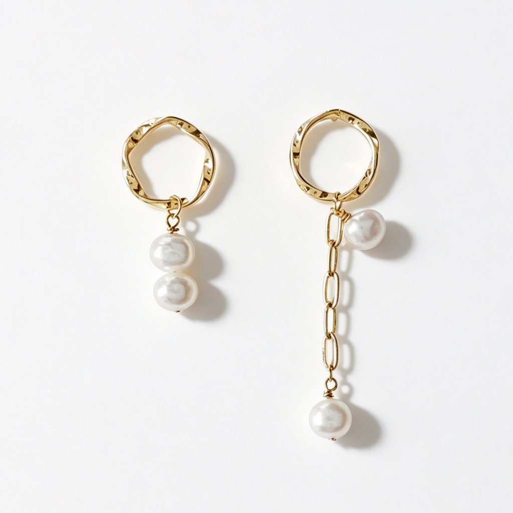 The Mismatch Pearl Earrings