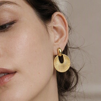 The Sunburst Disc Earrings